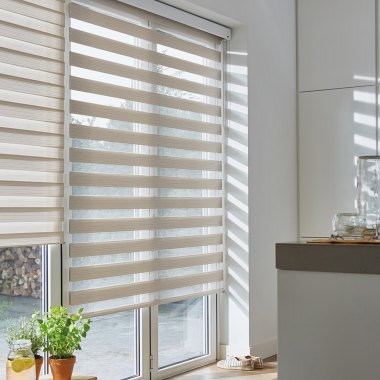 twist blinds Luxaflex